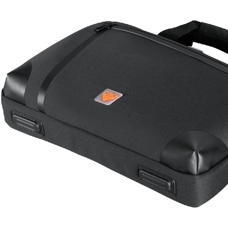 Hama D30 Laptop Messenger Bag, for 13.3"/14" (Device), Black — 3